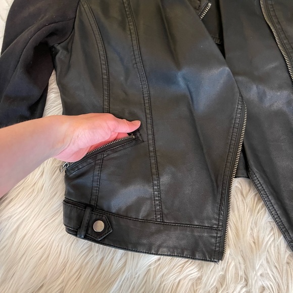 Black | Faux Leather | Jacket - Picture 13 of 14